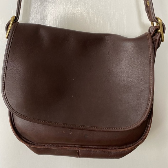 Vintage 90s Coach saddle bag - Picture 2 of 5